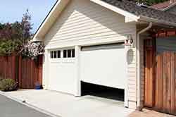 Sandy Springs Garage Door